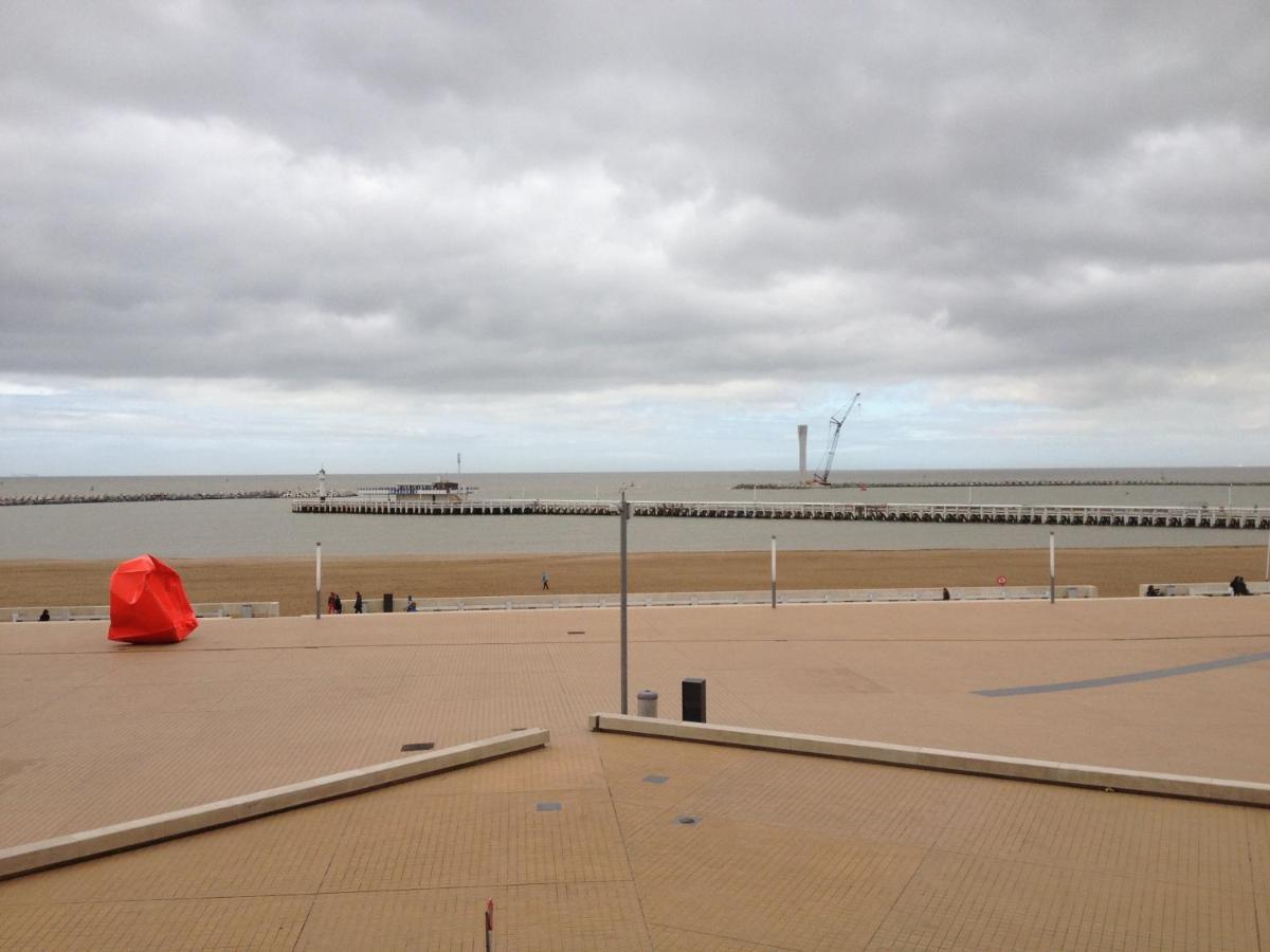 Luxe Appartement, Zeezicht, Garage En Topligging Oostende Buitenkant foto